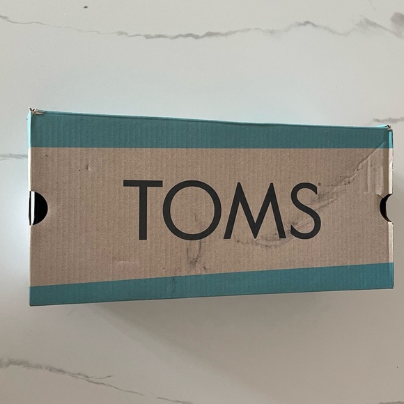 NWT Toms Alpargatas - Grey Size 8.5 - Picture 2 of 5